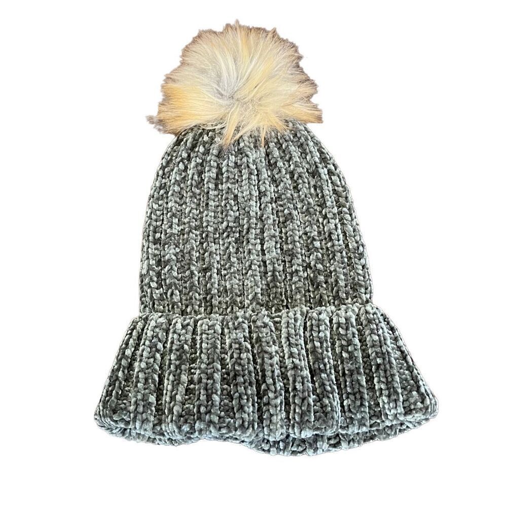 NWT Earthbound Trading Company Olive Green Ribbed Knit Chenille Beanie Hat with